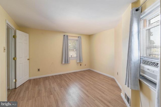 6835 MARTINS MILL RD, Philadelphia, PA 19111