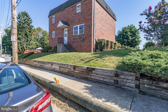 6835 MARTINS MILL RD, Philadelphia, PA 19111