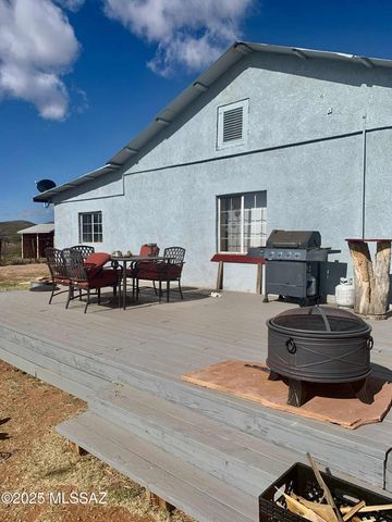 653 E Border Road, Bisbee, AZ 85603