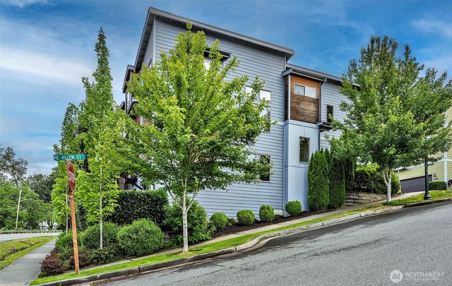 16301 Main View Lane NE, Duvall, WA 98019