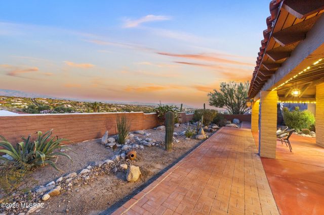 5102 N Camino De La Cumbre, Tucson, AZ 85750