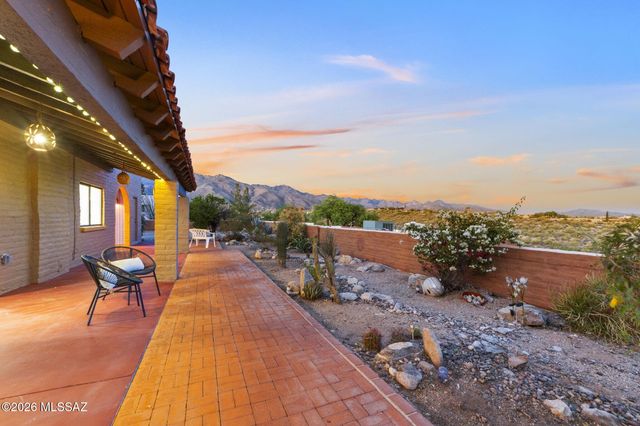 5102 N Camino De La Cumbre, Tucson, AZ 85750