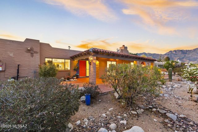 5102 N Camino De La Cumbre, Tucson, AZ 85750