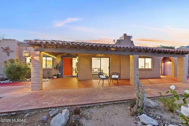 5102 N Camino De La Cumbre, Tucson, AZ 85750