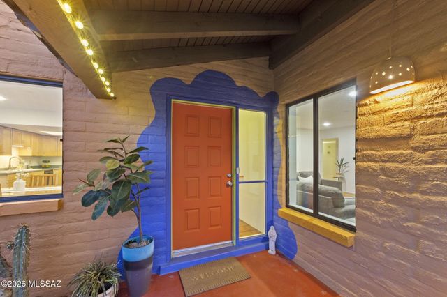 5102 N Camino De La Cumbre, Tucson, AZ 85750