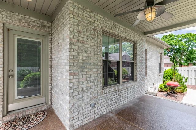 4630 Fieldcrest Place, Newburgh, IN 47630