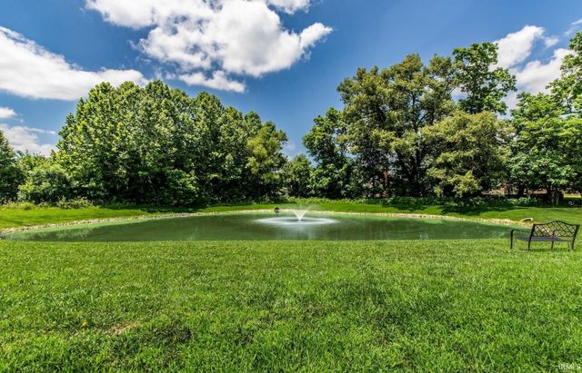 4630 Fieldcrest Place, Newburgh, IN 47630