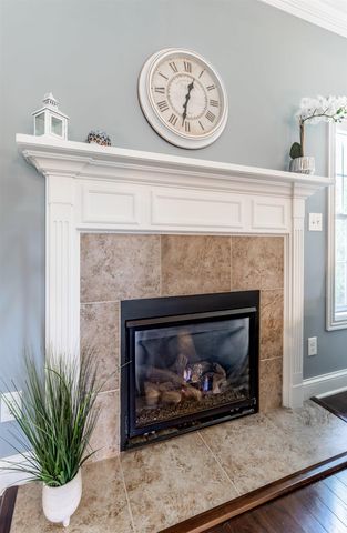 4630 Fieldcrest Place, Newburgh, IN 47630