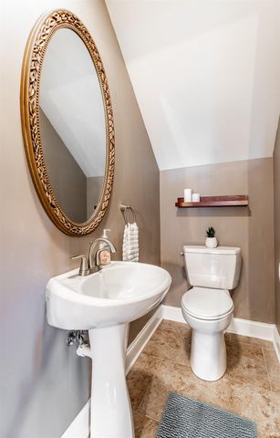 4630 Fieldcrest Place, Newburgh, IN 47630