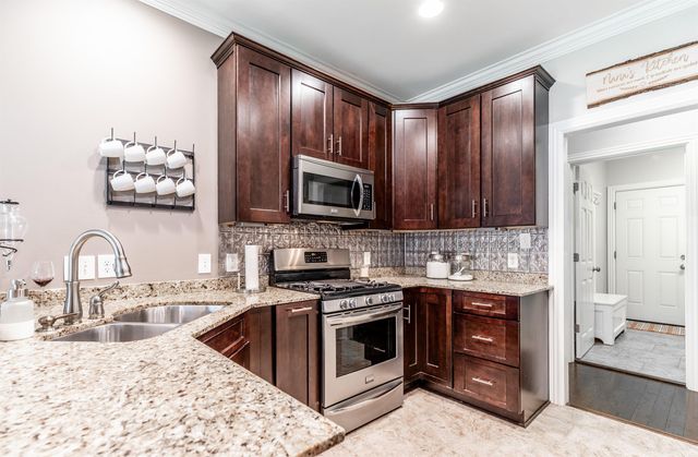 4630 Fieldcrest Place, Newburgh, IN 47630