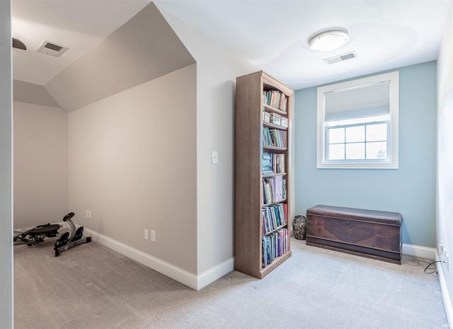 4630 Fieldcrest Place, Newburgh, IN 47630