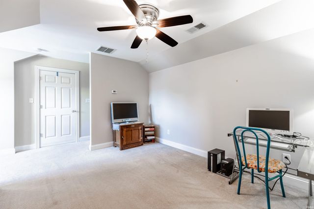 4630 Fieldcrest Place, Newburgh, IN 47630