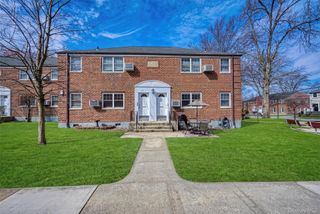 253-12 60th Avenue Lower, Little Neck, NY 11362