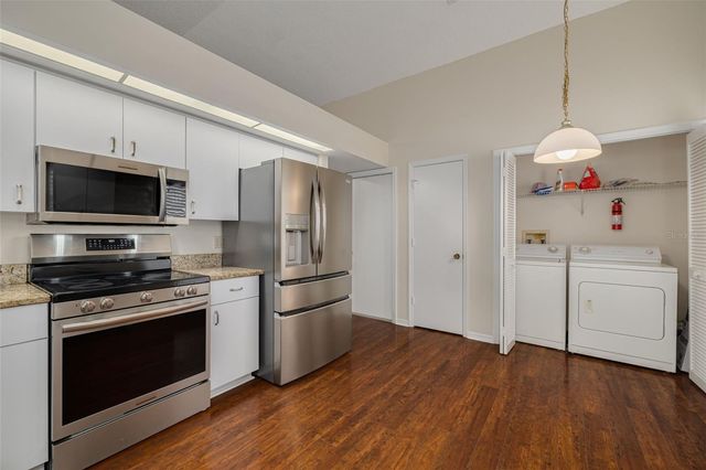 11042 PEPPERSONG DRIVE, Riverview, FL 33578