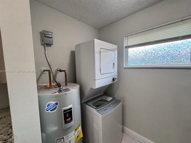 206 NW 5th Ave, Dania Beach, FL 33004