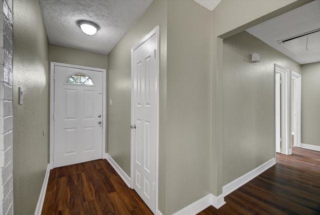 6315 Rustygate Drive, Spring, TX 77373