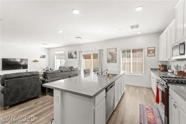 275 Luna Valley Way 1013, Henderson, NV 89011