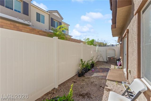 275 Luna Valley Way 1013, Henderson, NV 89011