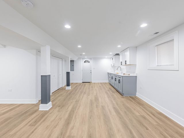 7755 S Wolcott Avenue, Chicago, IL 60620