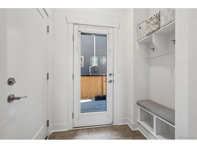 11399 E 25th Dr, Aurora, CO 80010