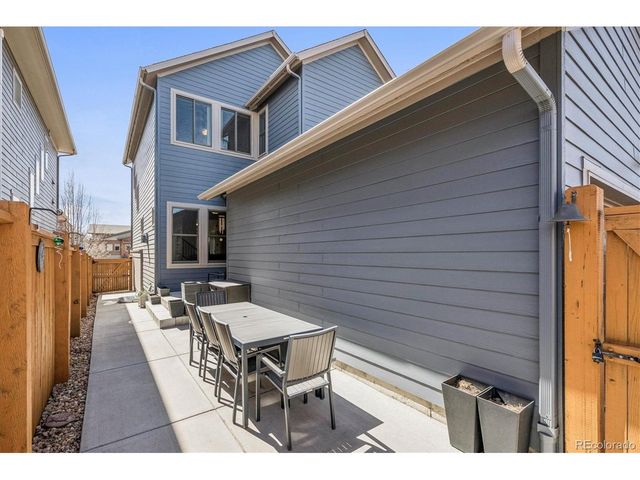 11399 E 25th Dr, Aurora, CO 80010