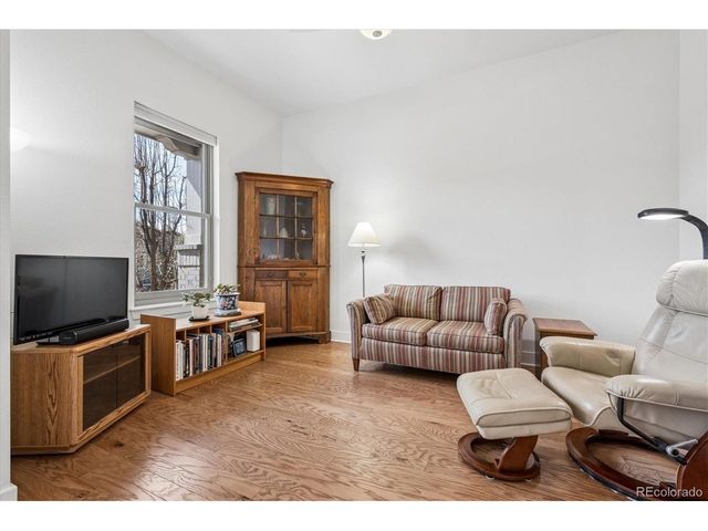 11399 E 25th Dr, Aurora, CO 80010