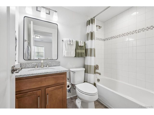 11399 E 25th Dr, Aurora, CO 80010