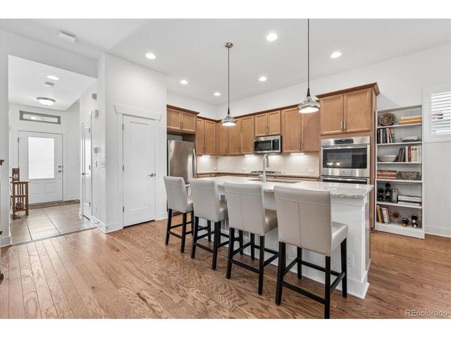 11399 E 25th Dr, Aurora, CO 80010