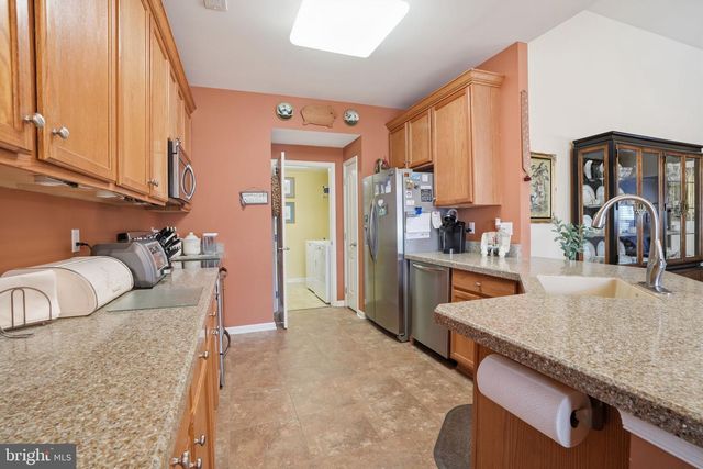 9 LEGACY OAKS DR, Richboro, PA 18954