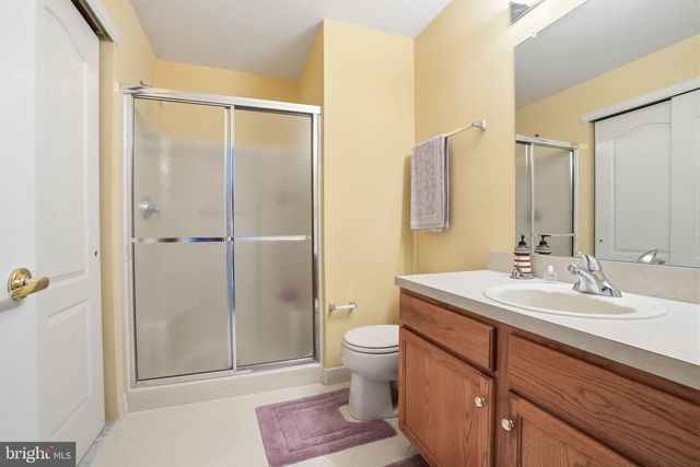 9 LEGACY OAKS DR, Richboro, PA 18954