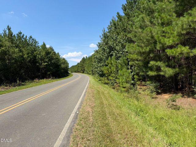 4093 Nc Highway 42 Road, Goldston, NC 27252