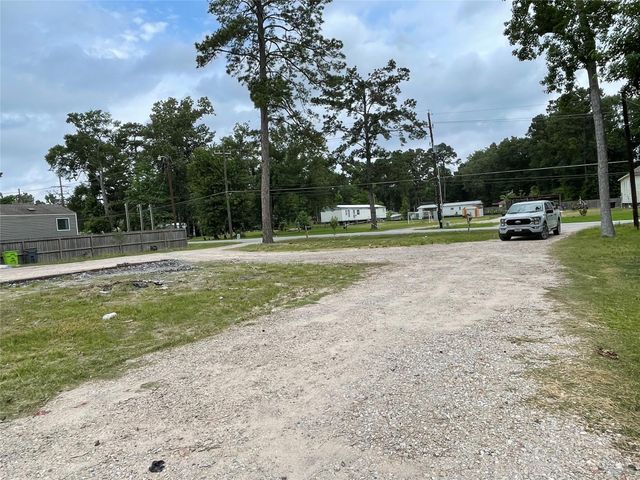 21882 Russell Drive, New Caney, TX 77357