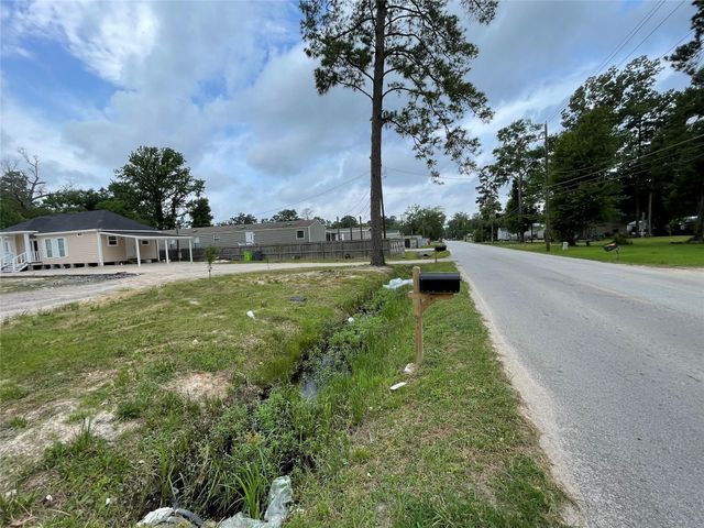 21882 Russell Drive, New Caney, TX 77357