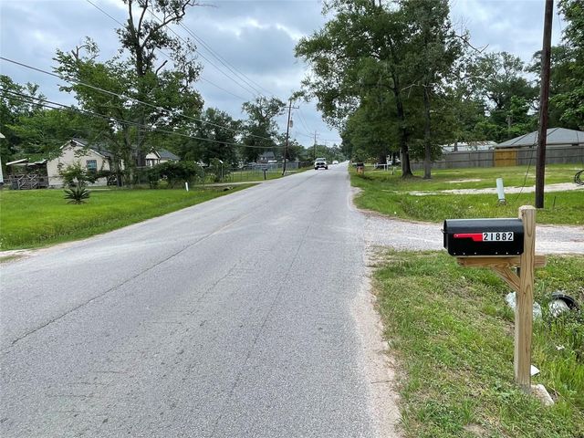 21882 Russell Drive, New Caney, TX 77357