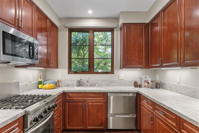 244 View Street, Mountain View, CA 94041