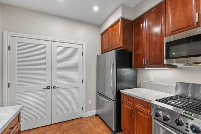 244 View Street, Mountain View, CA 94041