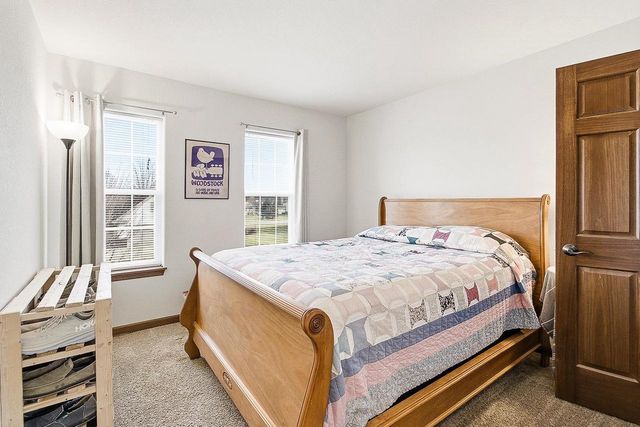 706 Bridlewood Lane, Watertown, WI 53094