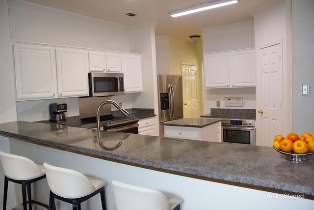1714 Farmington Drive, Mansfield, TX 76063