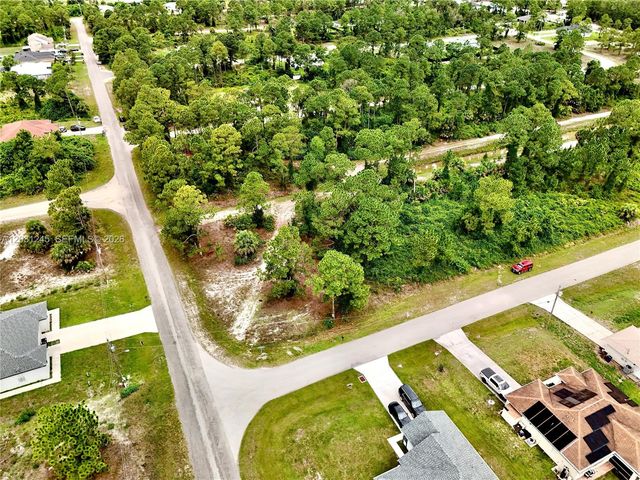 721 PINECASTLE DR, Lehigh Acres, FL 33974