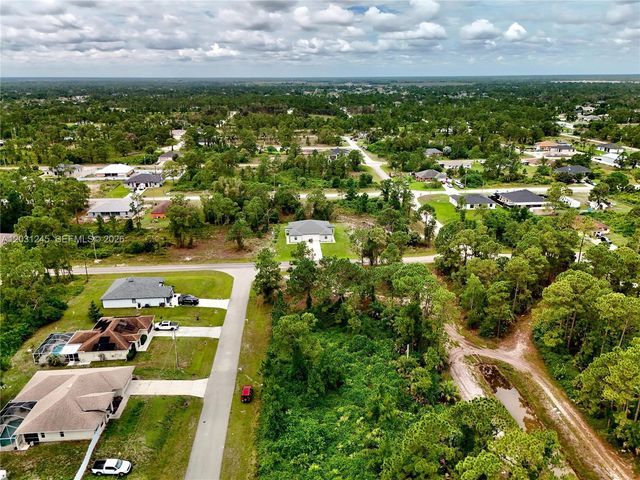 721 PINECASTLE DR, Lehigh Acres, FL 33974
