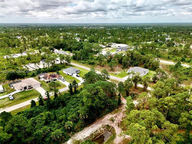 721 PINECASTLE DR, Lehigh Acres, FL 33974