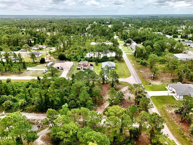 721 PINECASTLE DR, Lehigh Acres, FL 33974