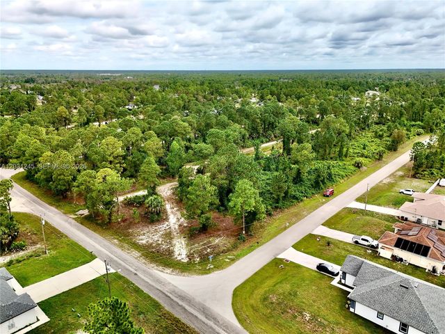 721 PINECASTLE DR, Lehigh Acres, FL 33974