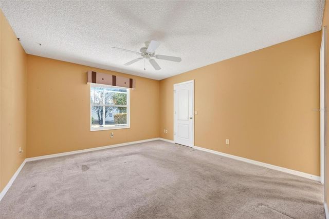 1305 LA ESTRELLITA WAY, The Villages, FL 32162