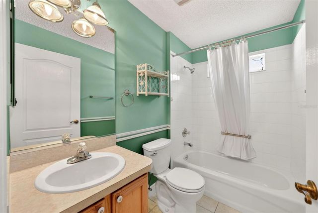 1305 LA ESTRELLITA WAY, The Villages, FL 32162