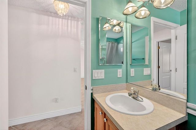 1305 LA ESTRELLITA WAY, The Villages, FL 32162