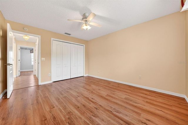 1305 LA ESTRELLITA WAY, The Villages, FL 32162