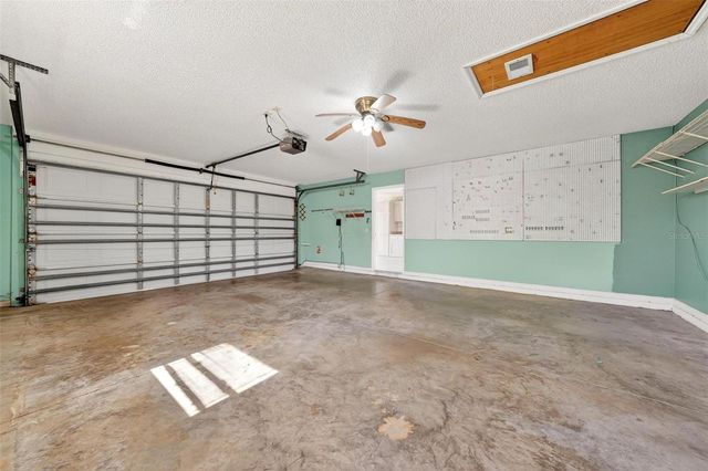 1305 LA ESTRELLITA WAY, The Villages, FL 32162