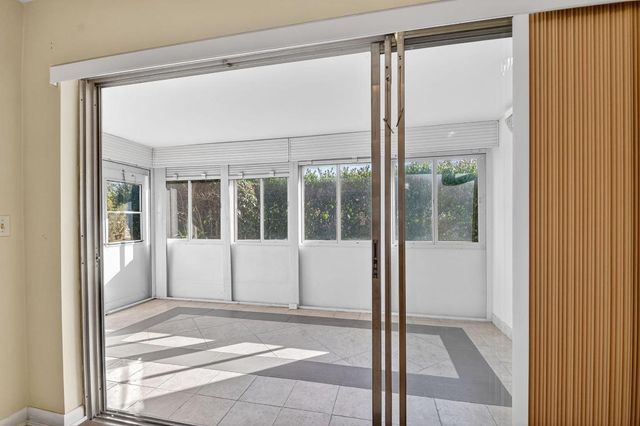 374 Bennington Lane, Lake Worth, FL 33467