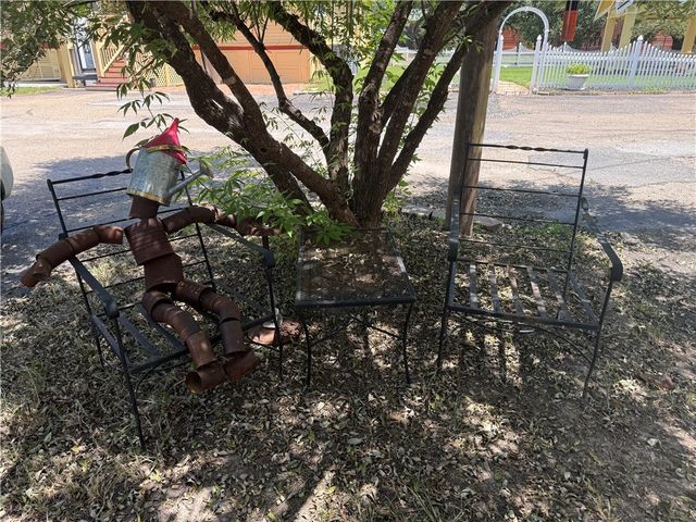 601 East 30th Street B, Bryan, TX 77803